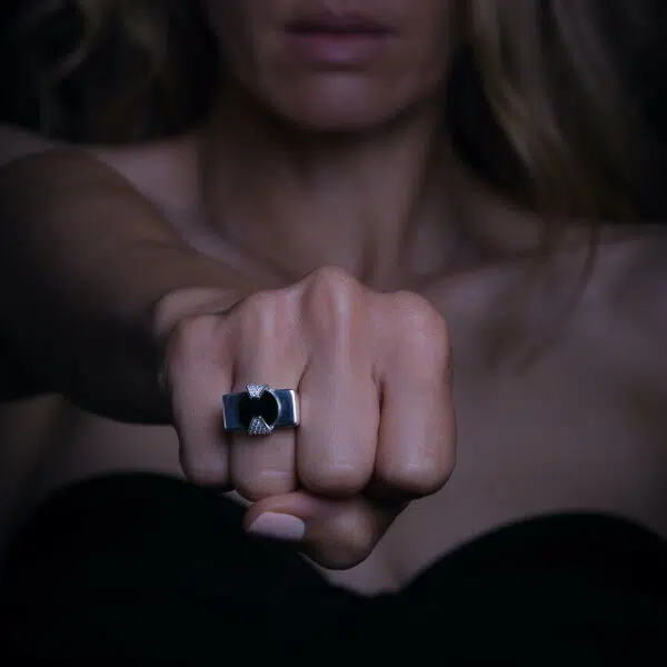 Bague art déco - onyx - modèle Icône – Image 2