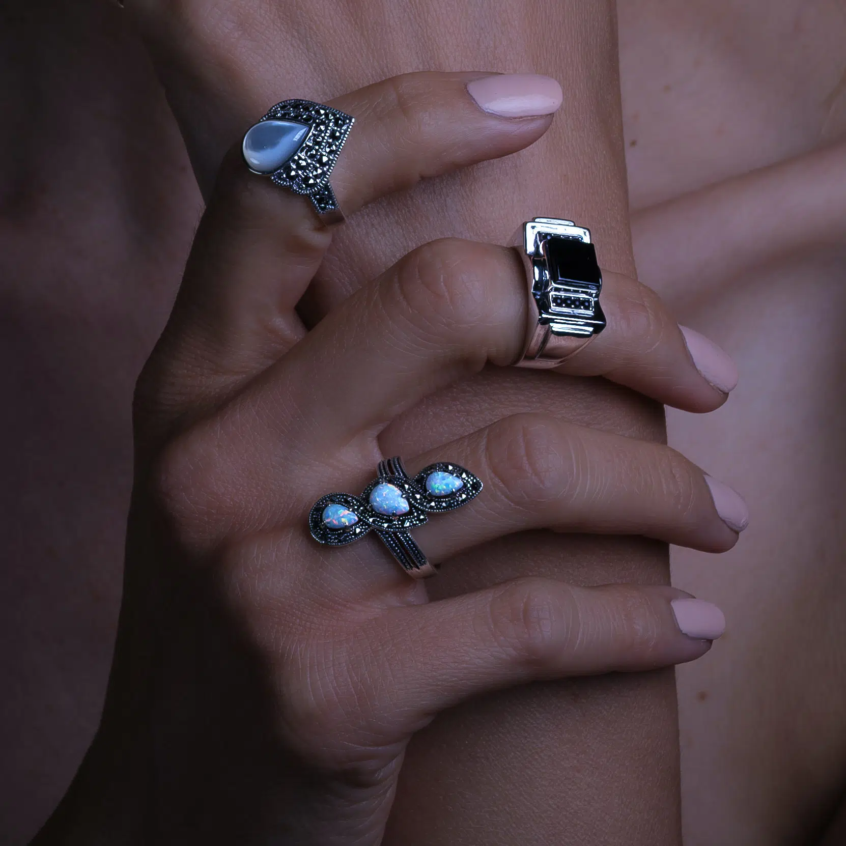 Bague art déco - nacre - modèle Tara – Image 4