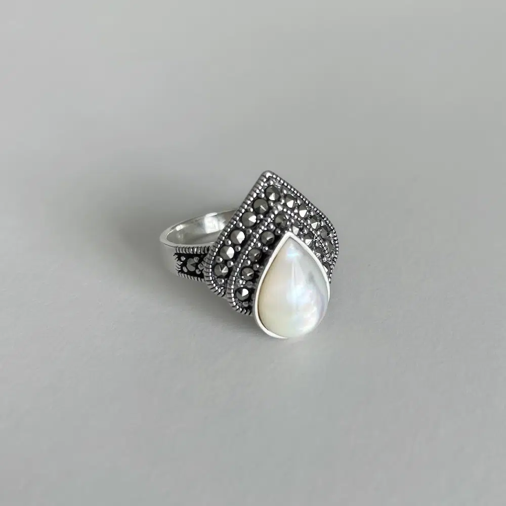 bague-art-deco-nacre