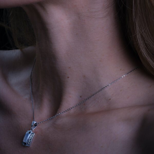 pendentif-nacre-marcassite