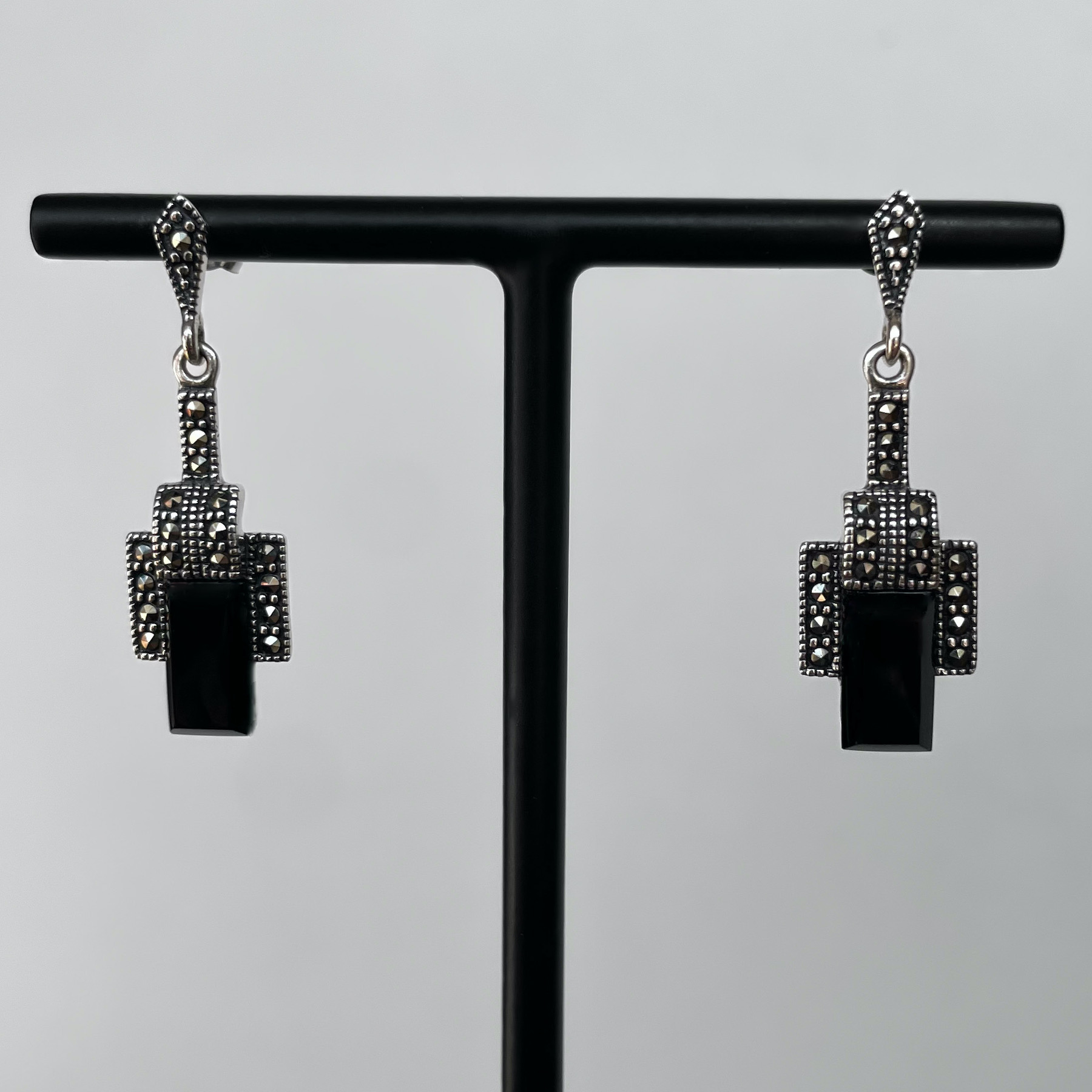 earrings-art-deco-onyx