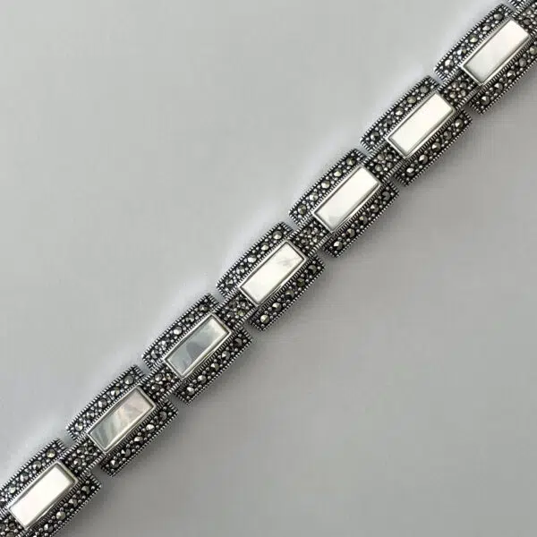 bracelet-nacre-marcassite