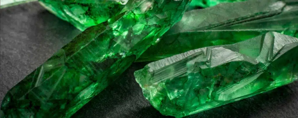 pierre-verte-emeraude