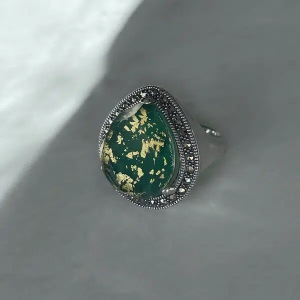 ring-agate-green-vintage