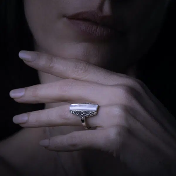 bague-art-deco-nacre