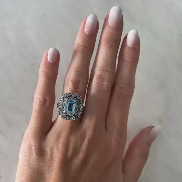 ring-topaz-blue-silver-massif