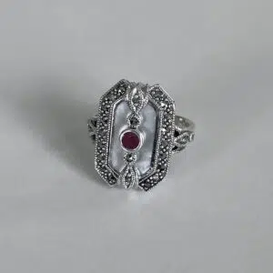 bague-vintage-style-rubis