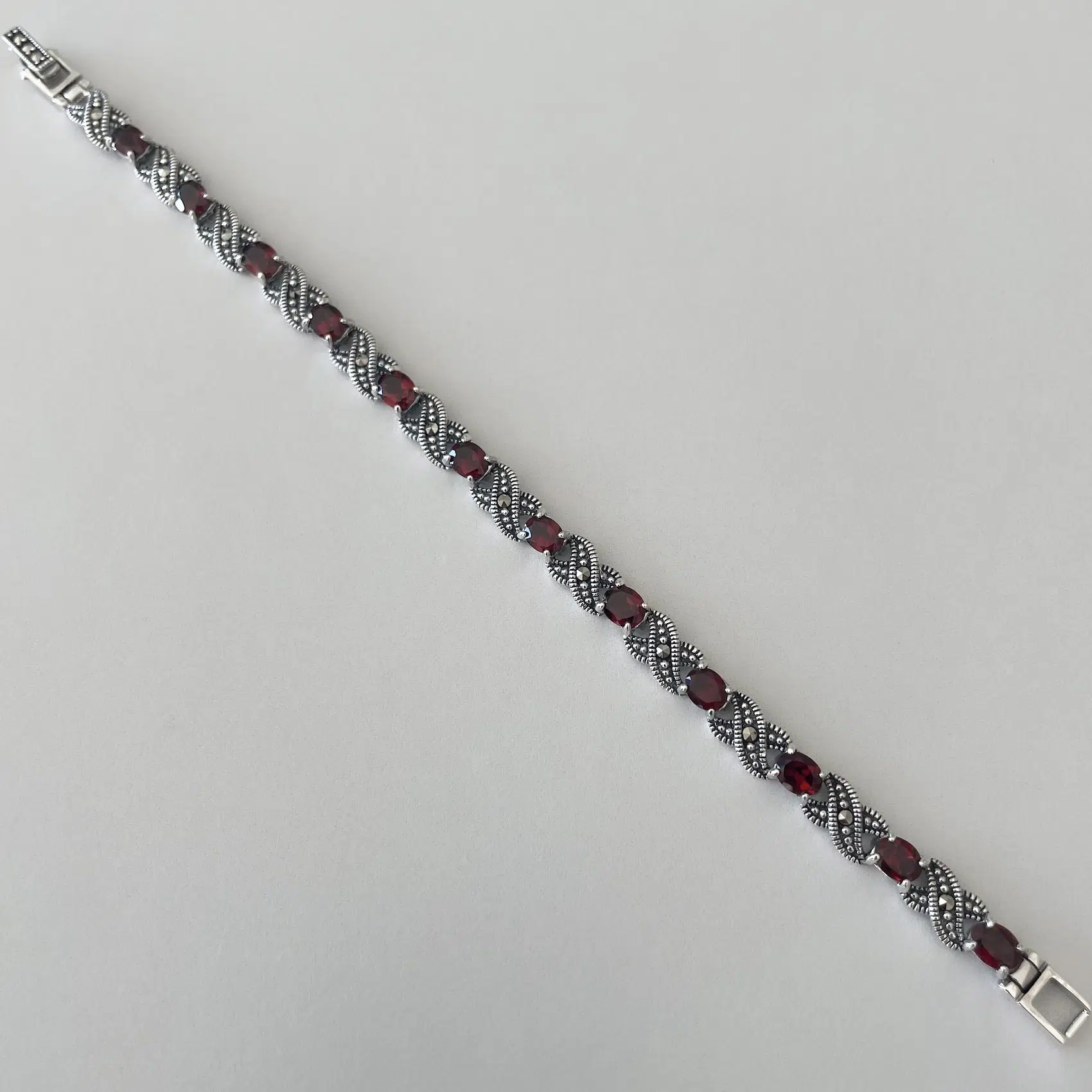 bracelet-chaine-grenat