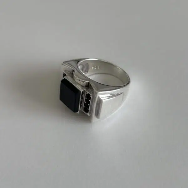 bague-tank-pierre-naturelle
