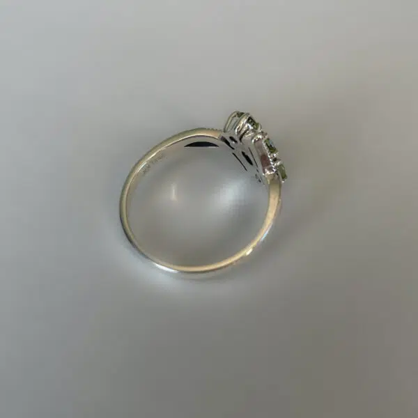 bague-péridot-pierre-naturelle
