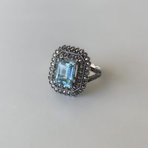 ring-topaz-blue-marcassites