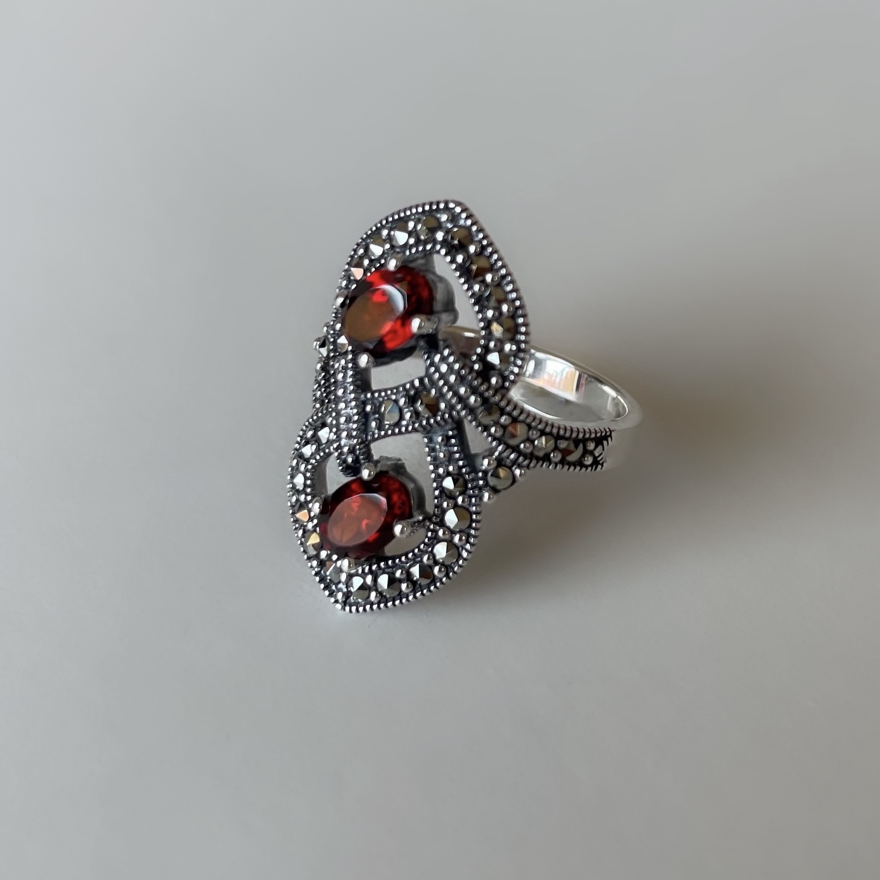 bague-grenat-argent-massif
